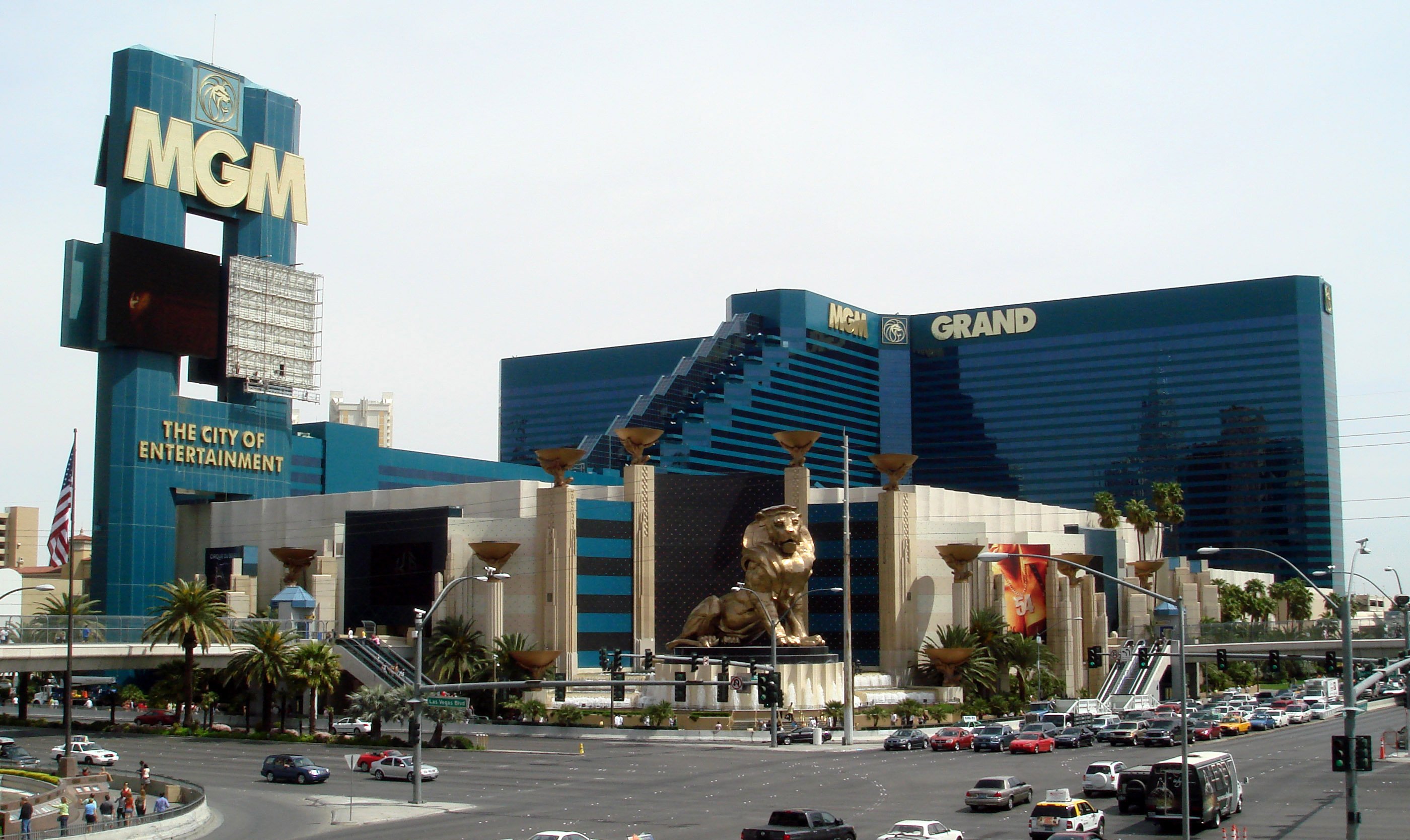 “MGM Grand Macau” (Source: Wikimedia.org)