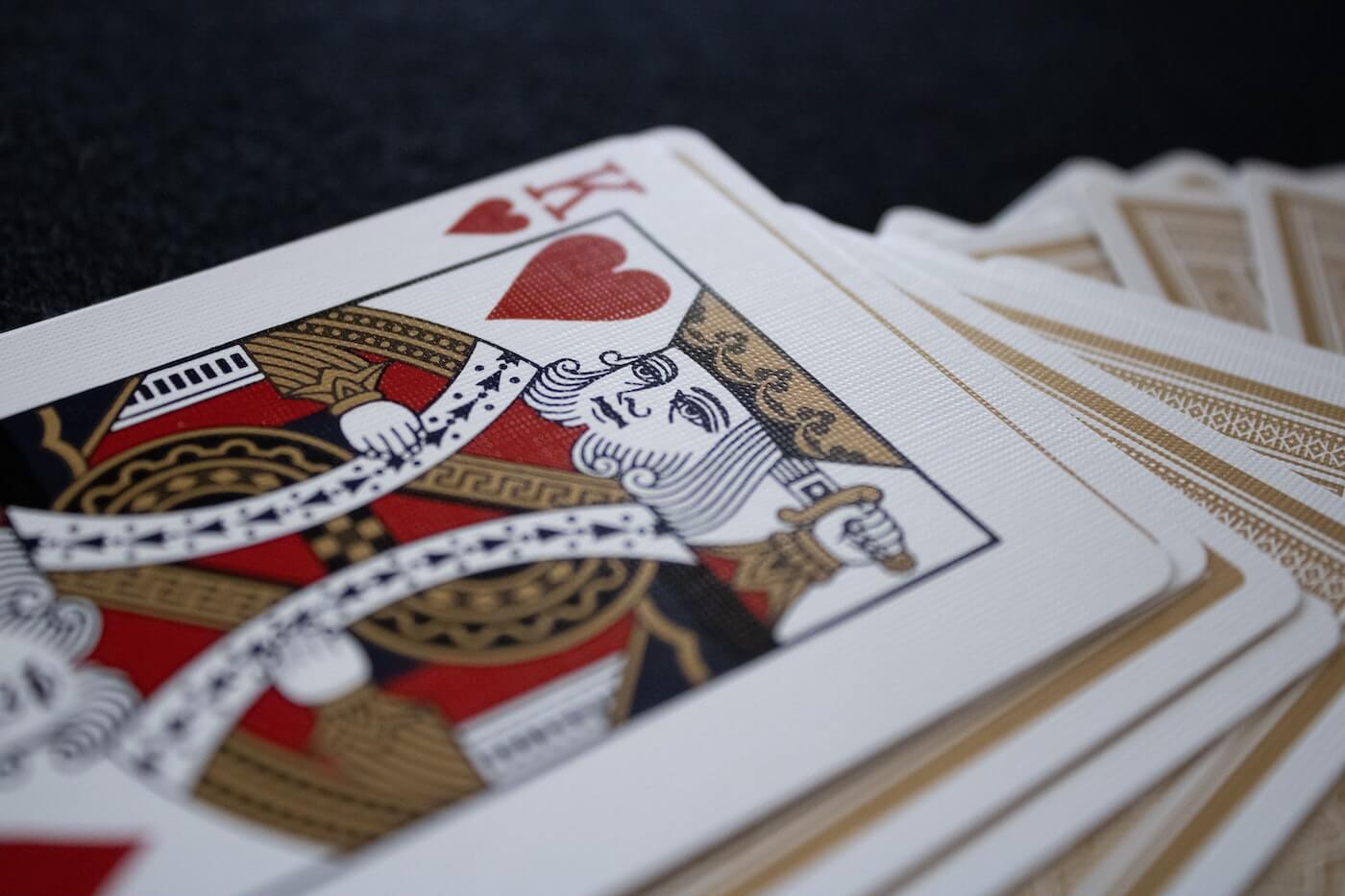 How to Play Easy 7-Card Rummy for Beginners (And Some Variations