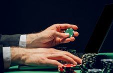 image for poker equity calculator article