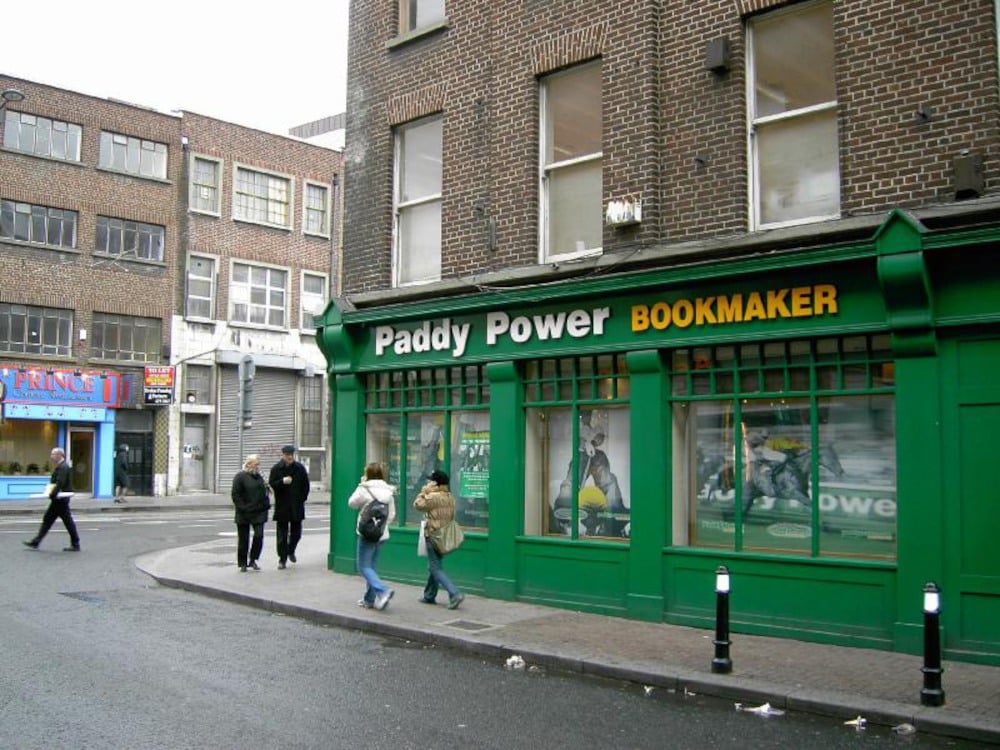 Paddy Power-Shop