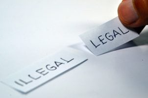 Illegal- Legal-Zettel