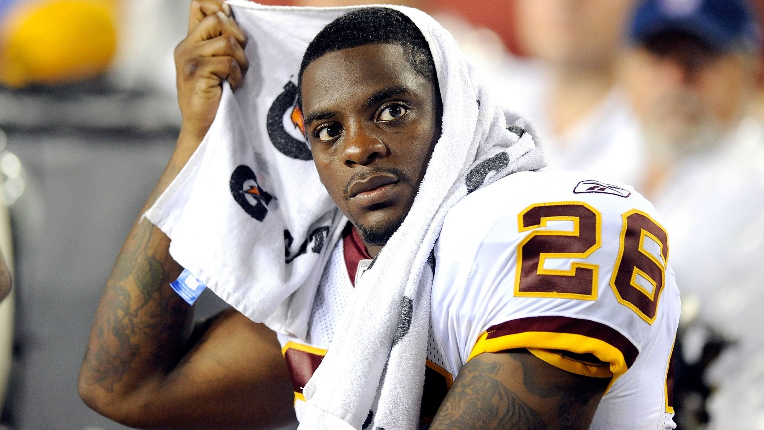 Ex-NFL star Clinton Portis to repay casino $190K debt