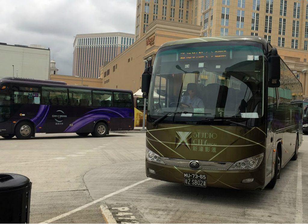 resorts world casino bus