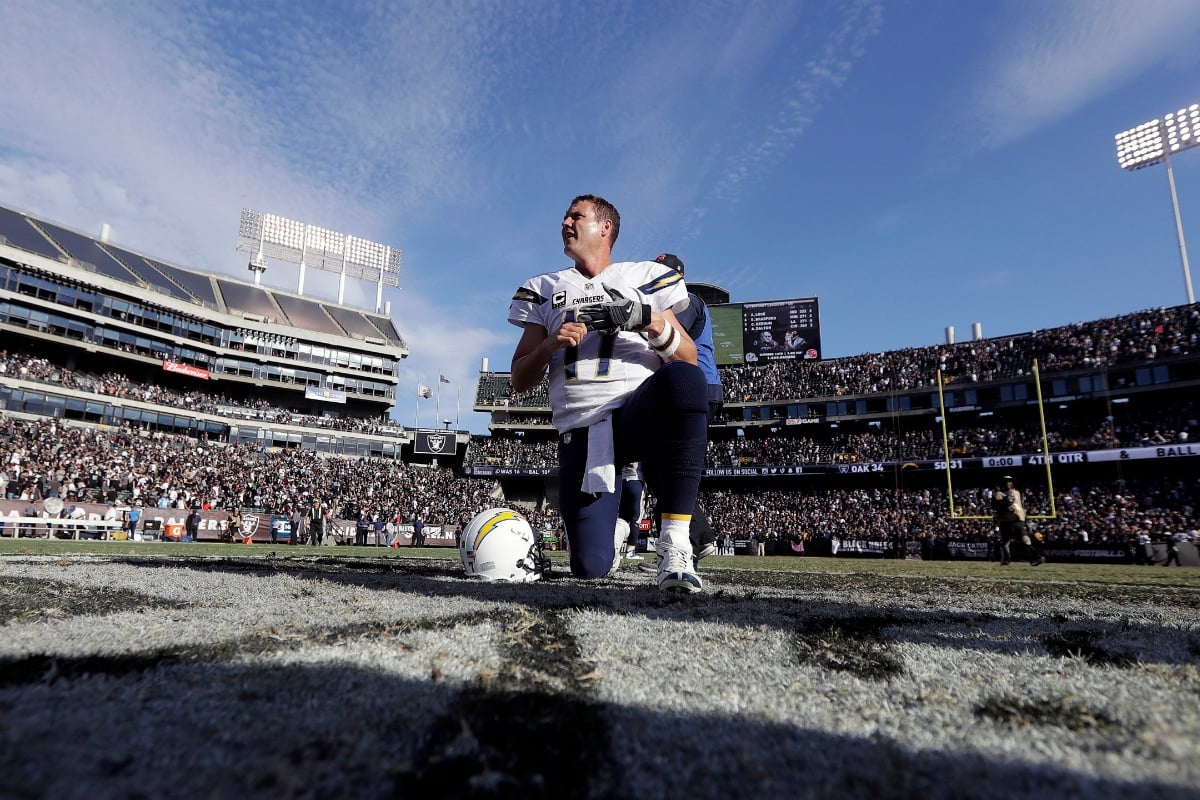 Who's favored in Chargers vs. Raiders?