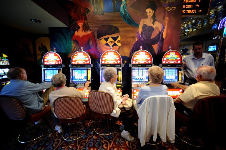 navigate to twin river casino event center