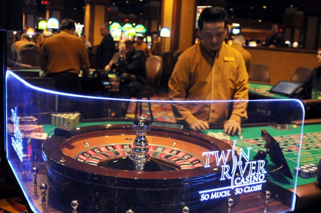 twin river casino free slot play