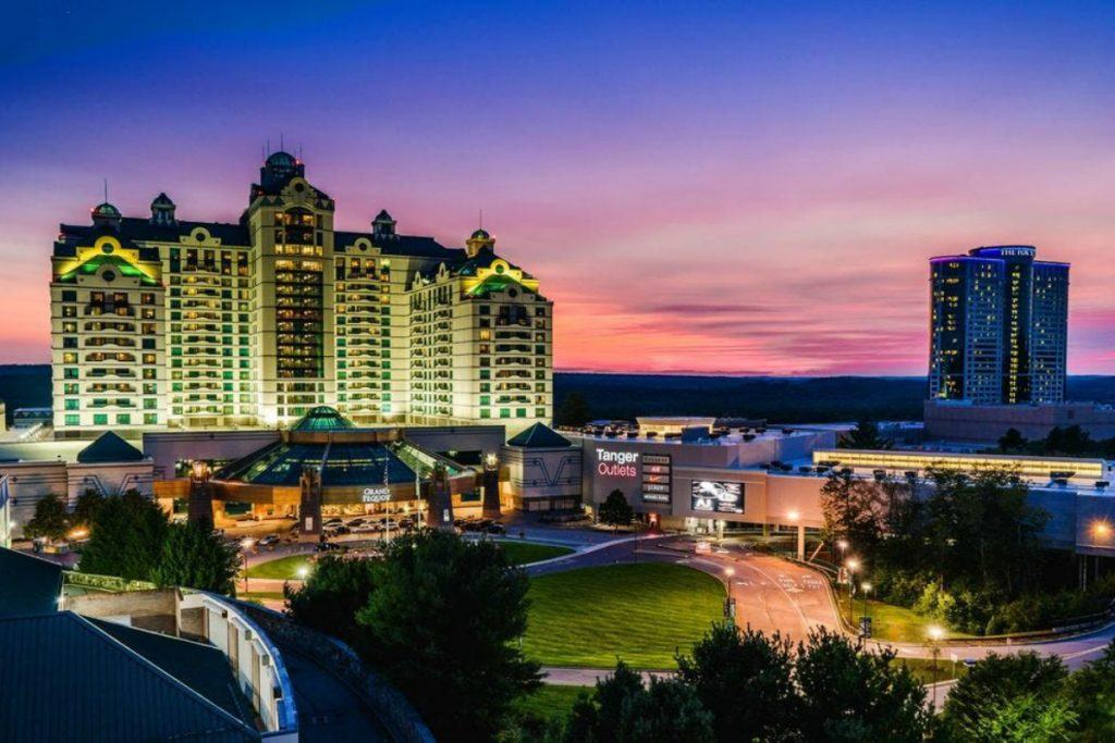 hotels close to foxwoods casino