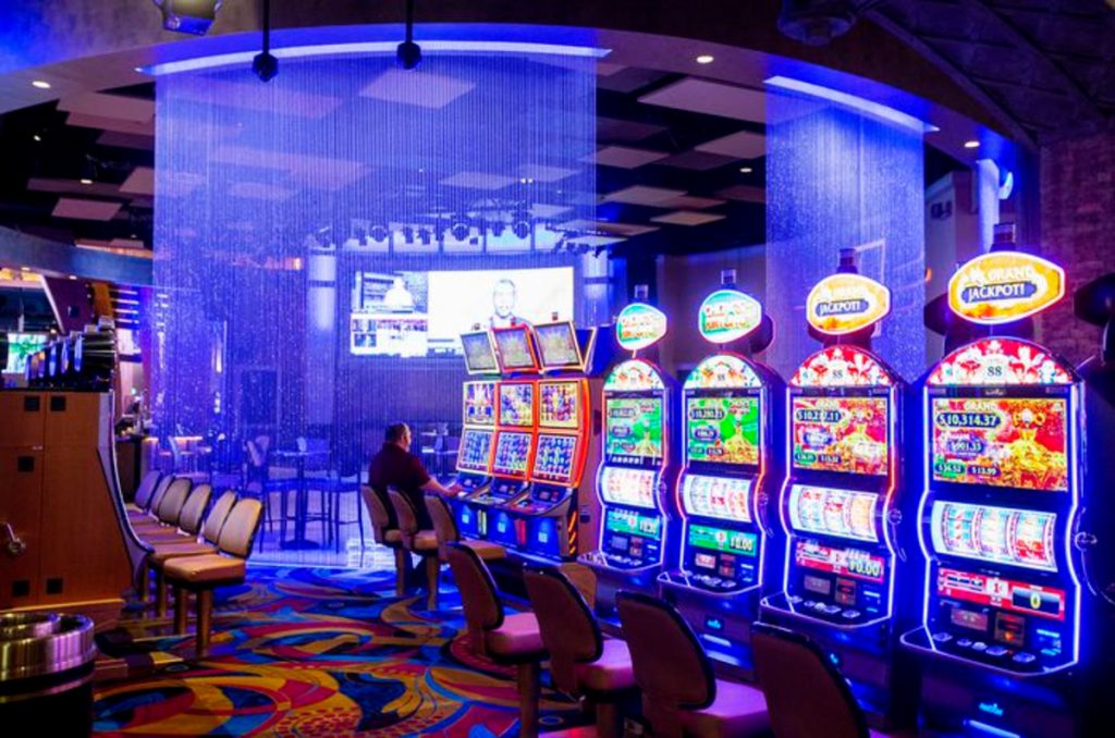 hollywood casino penn national online gaming