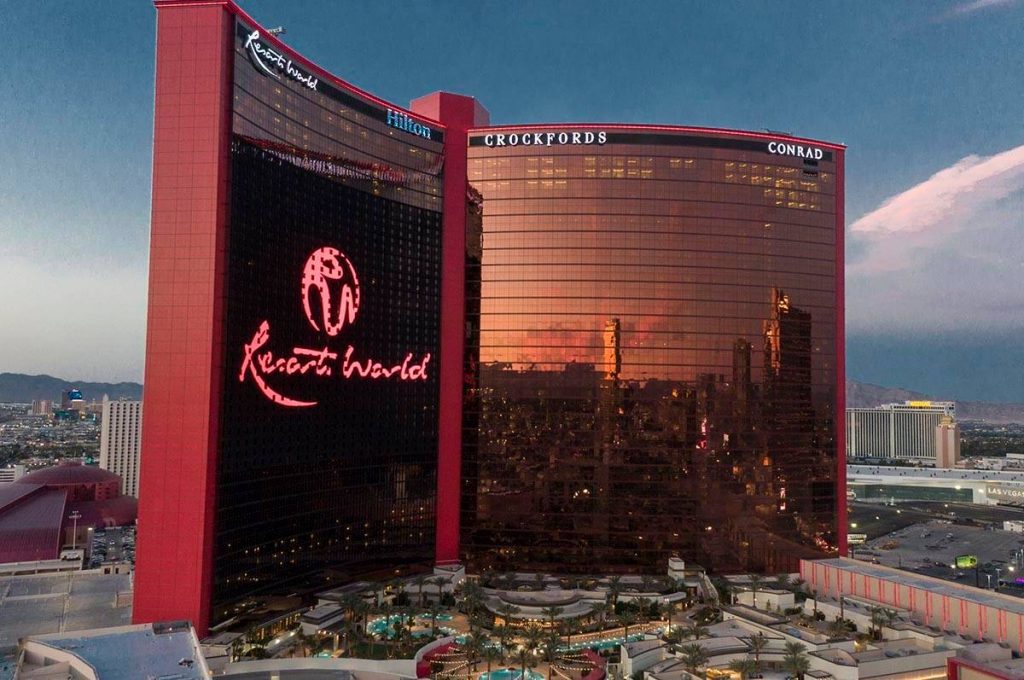 resorts world casino restaurants