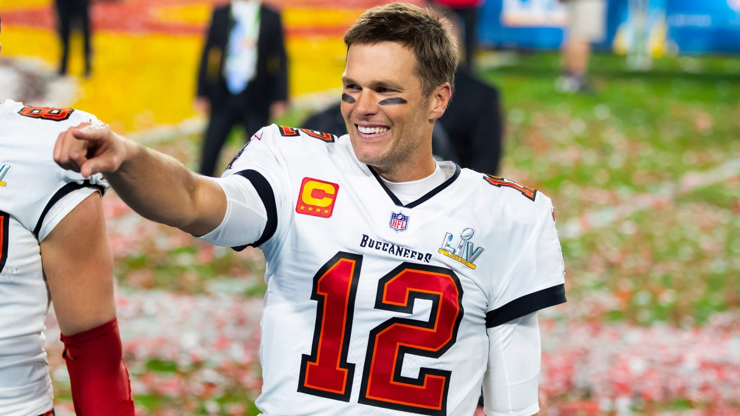 DraftKings Launches NFT Platform with Tom Brady's Autograph