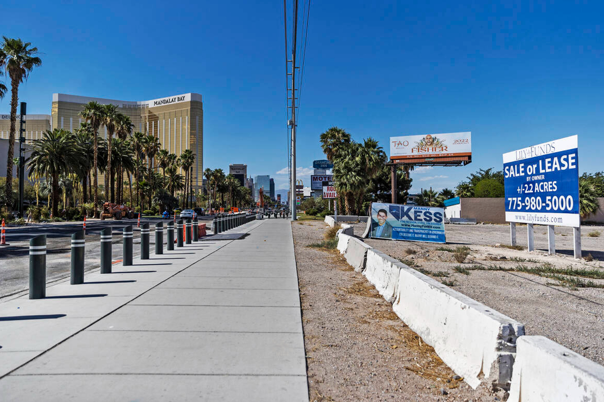 South Las Vegas Strip stays alive as one project stalls, another plot sells, Real Estate Insider, Business