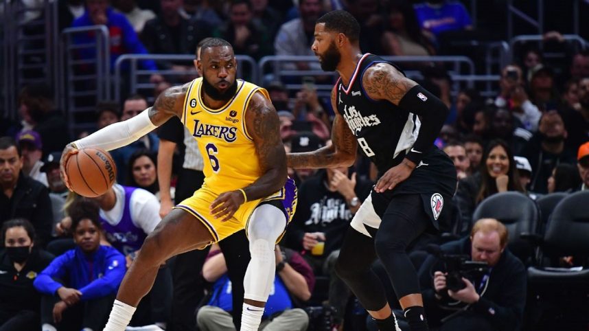 LeBron James Exits With Groin Injury, Lakers Lose Again - Casino.org