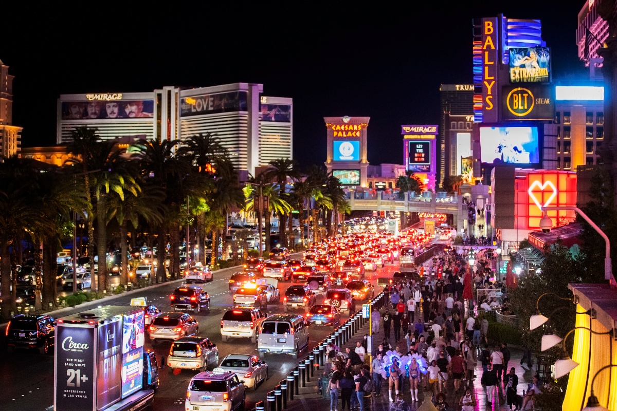 Las Vegas tourism count inches closer to pre-pandemic levels