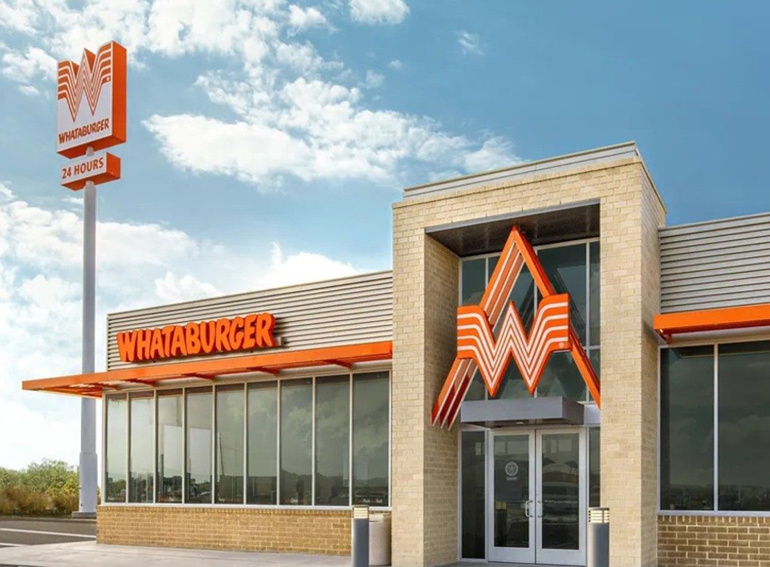 Whataburger opens its doors, News