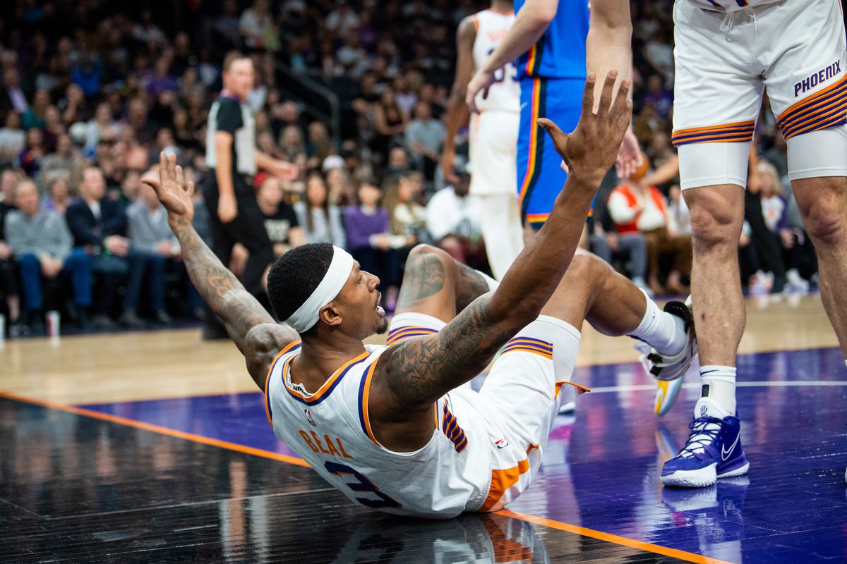 Phoenix Suns Injury Update: Bradley Beal (Back) Out 3 Weeks - Casino.org