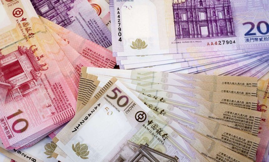 Macau casinos, STR, suspicious transaction report, AML, money laundering