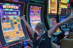 Golden Nugget Arcade, Palm Beach Gardens, Florida, lawsuit, illegal gambling, slots