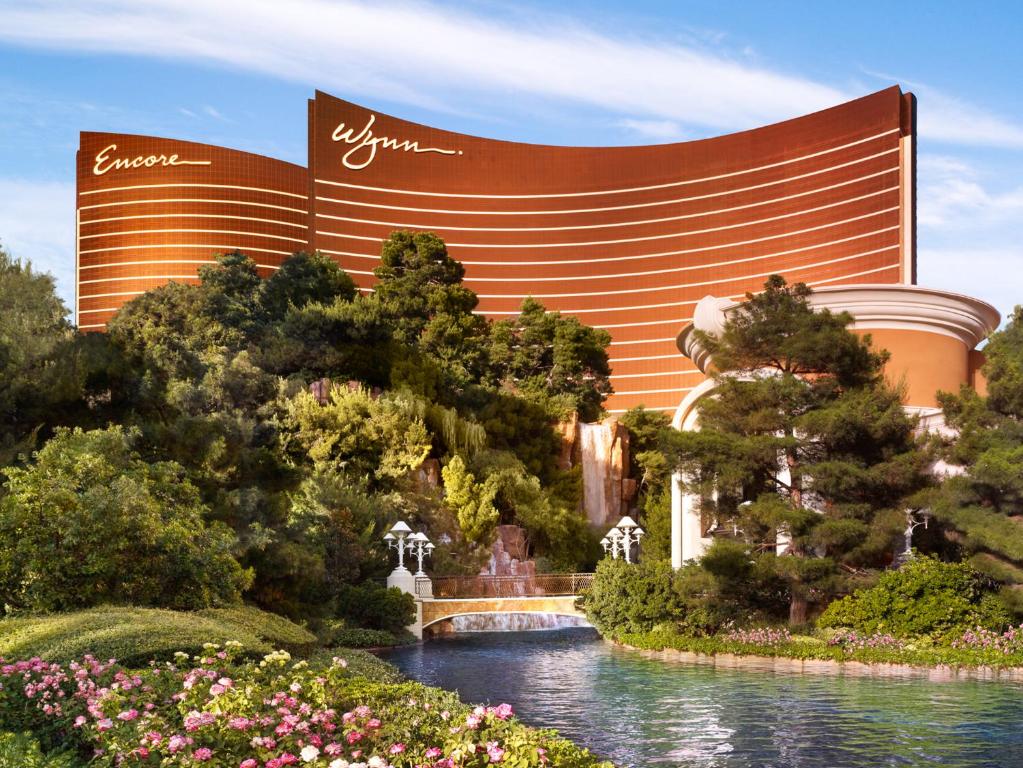 Jackpot: Two Players Both Win M on Dragon Link Slot at Wynn