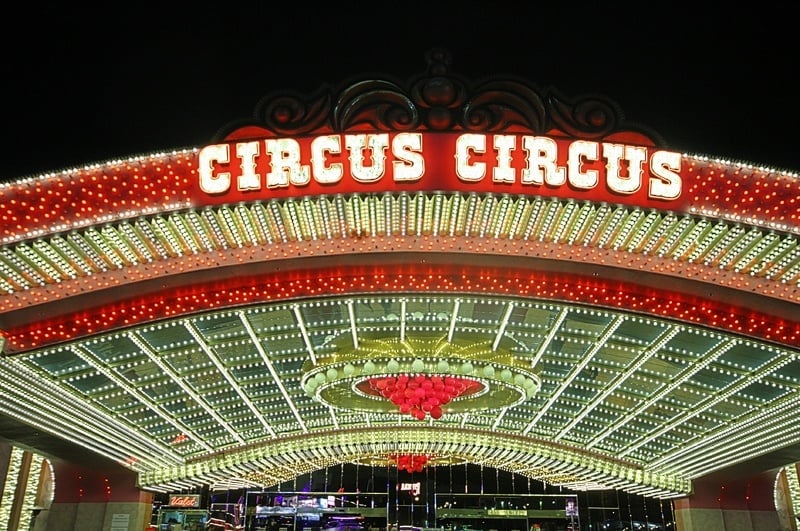 Циркус. Лас Вегас Циркус. Циркус фото. Circus Circus las Vegas фокусы. Цирк the Circus Project, Портленд, Орегон.