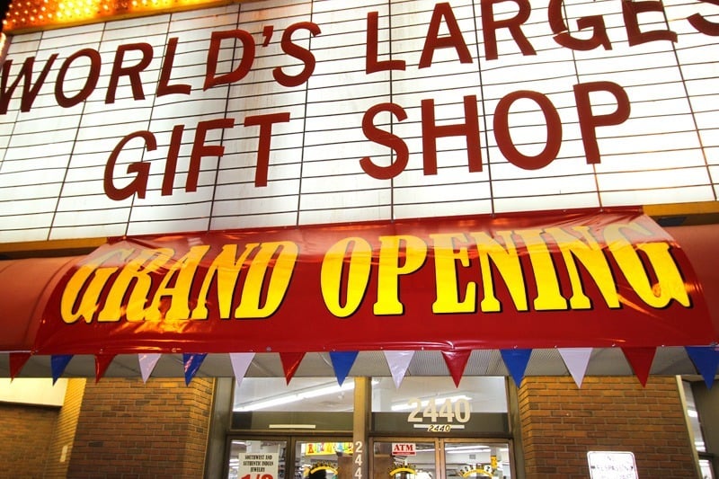 Worlds Largest Gift Shop Bonanza Las Vegas Strip Walking Tour