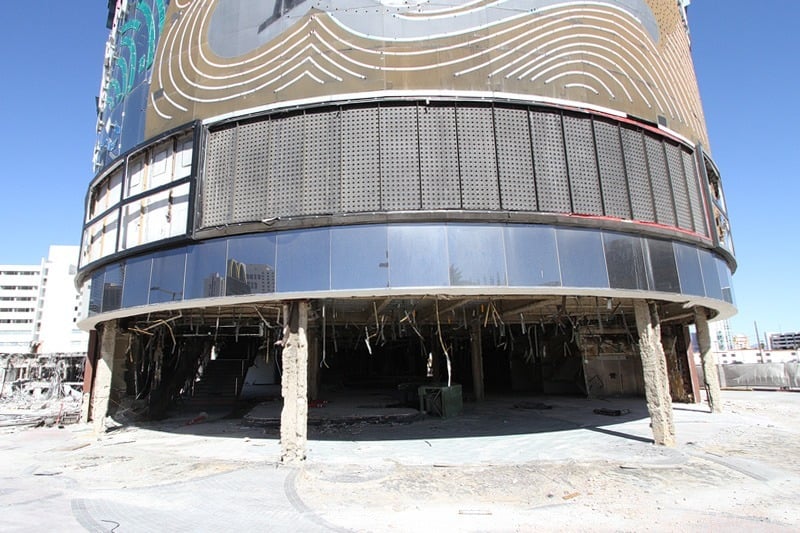Riviera, infamous Las Vegas mobster hotel, demolished amid