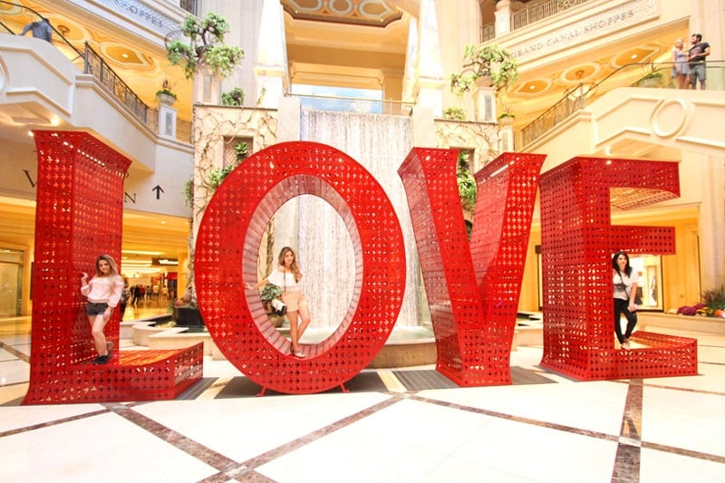 Love statue Venetian