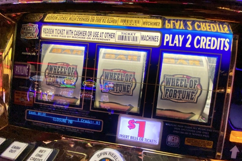 The Top 5 Biggest Slot Wins of All-time