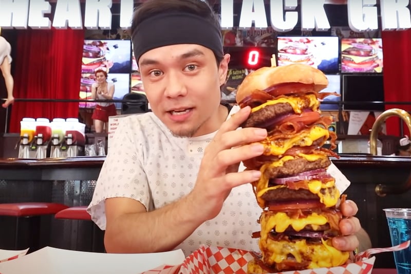 Dude Breaks Record for Eating 20,000 Calorie Burger at Attack Grill