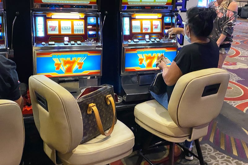 North Las Vegas, Slot Play