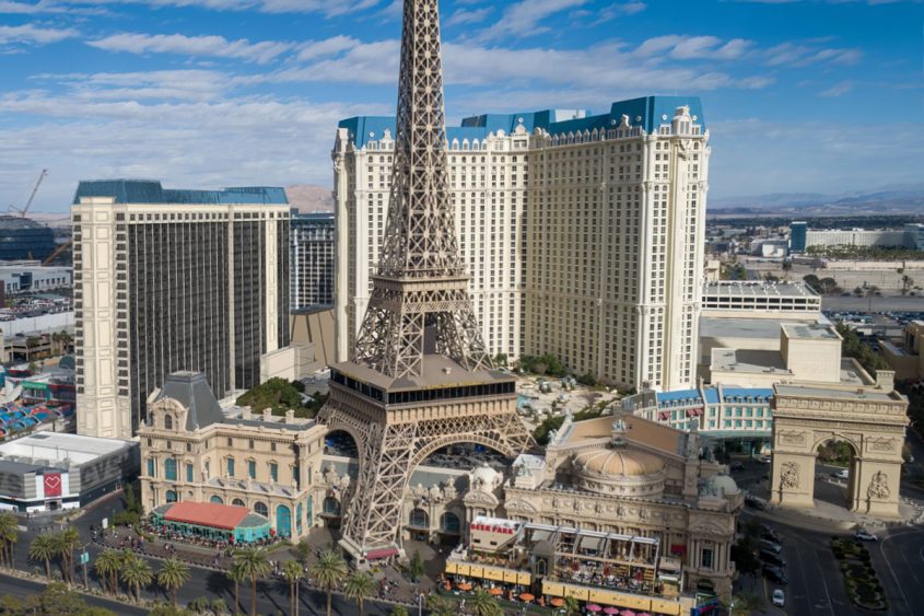 Vintage Las Vegas on X: Looks like the tower will be spun off